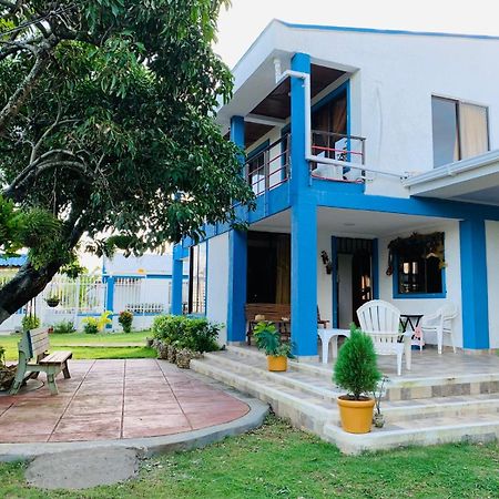 Escalona'S Place San Andrés 外观 照片